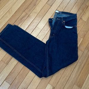 EUC GAP 5 Pocket Button Fly Jeans